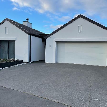 Stunning Park Side Holiday Home Christchurch Kültér fotó